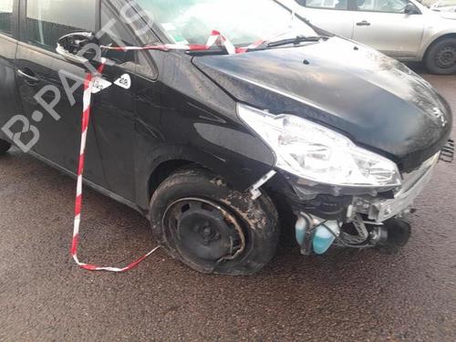 Right front window switch PEUGEOT 208 I (CA_, CC_) 1.2 VTi 68 / PureTech 68 | BP27665590I26 