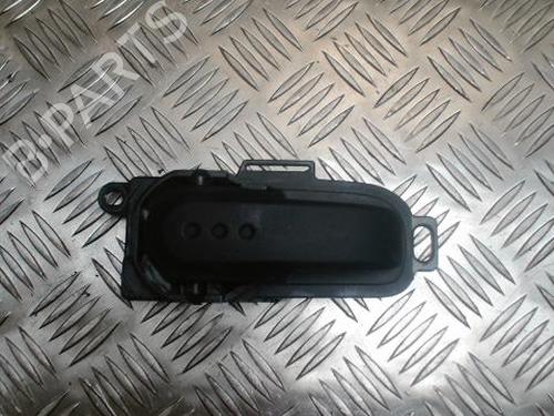 Used Front right interior door handle NISSAN MICRA III (K12) 1.2 16V (80 hp) 25429468