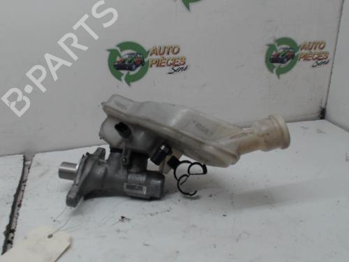 Used Brake master cylinder Brake master cylinder PEUGEOT 207 (WA_, WC_) 1.6 HDi (109 hp) 25398075 25398075