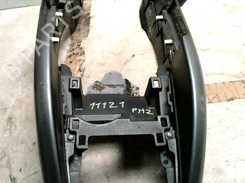 Middle console MITSUBISHI OUTLANDER II (CW_W) 2.0 DI-D (CW8W) | BP31227125I22