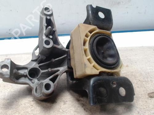 Used Engine mount DACIA LODGY (JS_) 1.5 dCi (JSMC, JSAF) (107 hp) 28005239