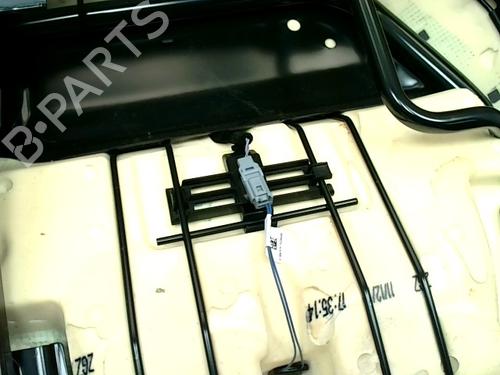 Rear seat RENAULT CAPTUR II (HF_) TCe 155 (HFMN) | BP31239688C17