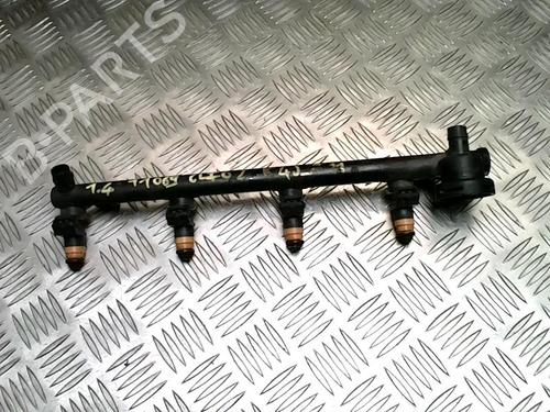 Used Injection rail RENAULT CLIO II (BB_, CB_) 1.4 16V (B/CB0P, BB13) (98 hp) 31155544