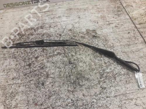 Used Front windshield wiper arm IVECO DAILY III Van 35 S 11 V,35 C 11 V (106 hp) 21464668
