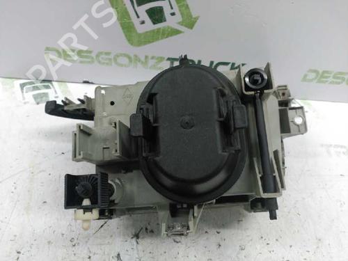 Right headlight RENAULT CLIO I (B/C57_, 5/357_) 1.9 D (B/C/S576, B/C/S57L) | BP22909841C29 