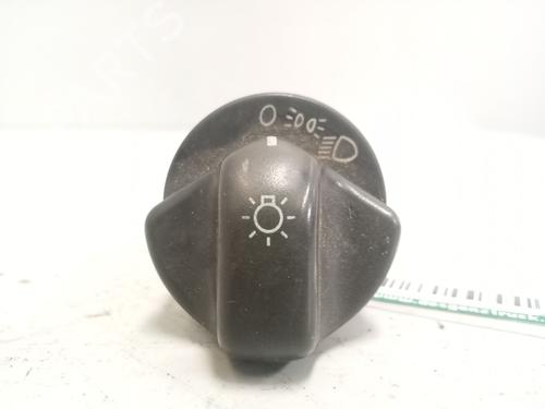 headlight-switch-nissan-atleon-2000-37667204 main image