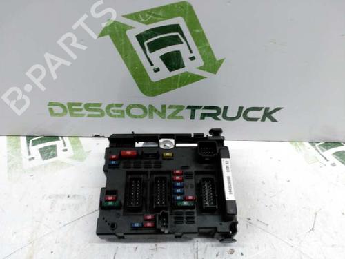 Used Fuse box PEUGEOT 307 (3A/C) [2000-2012]  21430512