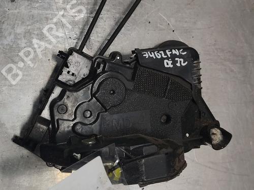 Used Front left lock TOYOTA YARIS (_P13_) 1.4 D (NLP130_, NLP130) (90 hp) 30168606