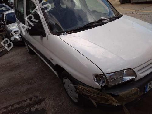Tailgate handle CITROËN BERLINGO / BERLINGO FIRST MPV (MF_, GJK_, GFK_) 1.9 D (MFDJY) | BP21482632C132 