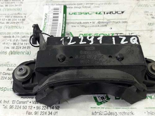 Venstre bak utvendig håndtak AUDI A4 B5 Avant (8D5) 2.5 TDI (150 hp) 21448263