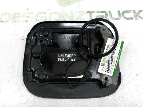 Fuel flap TOYOTA COROLLA (_E12_) 1.6 VVT-i (ZZE121_, ZZE121R) | BP21433642C131 