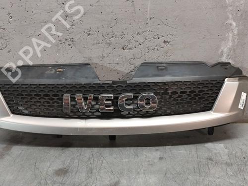 Used Grille IVECO DAILY VI Bus 50C80E (109 hp) 28623063