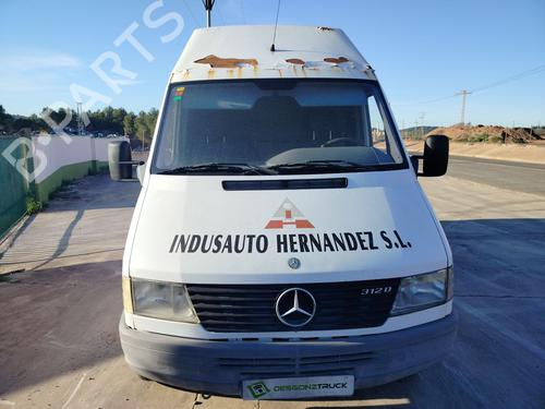 Used Parts MERCEDES-BENZ SPRINTER 3-t Van (B903)    4827992