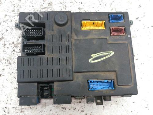 Zekeringkast CITROËN XSARA (N1) 2.0 HDi 90 (90 hp) 21436553