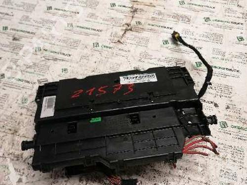 Fuse box BMW 3 Compact (E46) 318 ti | BP21476325E1