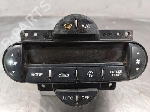 Used Climate control KIA CARENS II MPV (FJ) 2.0 CRDi (113 hp) 30269692