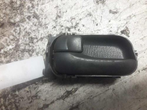 Venstre foran invendig håndtak NISSAN PRIMERA Hatchback (P11) 2.0 TD (90 hp) 21472137
