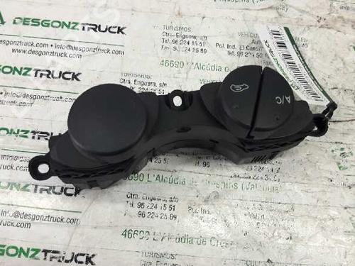 Used Switch FORD TRANSIT CONNECT (P65_, P70_, P80_) [2002-2025]  21448037