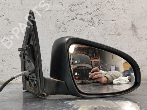 Used Right mirror TOYOTA COROLLA Verso (ZER_, ZZE12_, R1_) 2.2 D-4D (AUR10_, AUR10R) (136 hp) 31044377