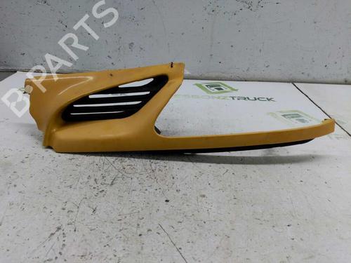 Used Grille RENAULT MEGANE I Coach (DA0/1_) [1996-2003]  21426906