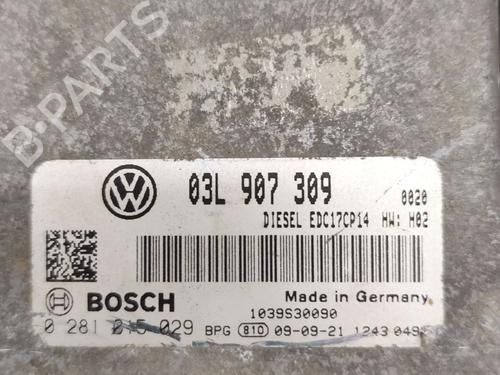 Engine control unit (ECU) VW GOLF VI (5K1) 2.0 TDI | BP29885000M57