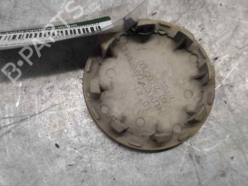 Used Hub cap KIA SORENTO I (JC) [2002-2011]  25801150