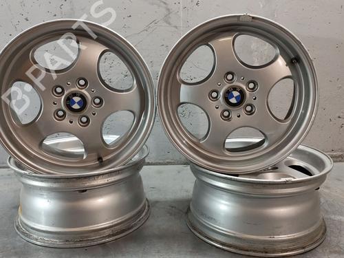 Used Rim BMW X3 (E83) 2.0 d (150 hp) 28689922