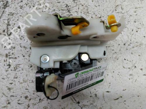 Used Rear left lock NISSAN MICRA II (K11) [1992-2007]  21440950