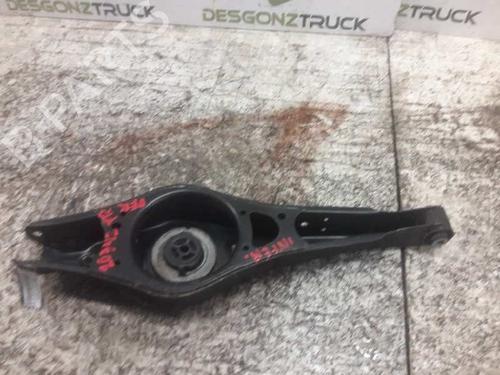 Højre bagtil bærearm VW PASSAT B6 (3C2) [2005-2011]  21468933