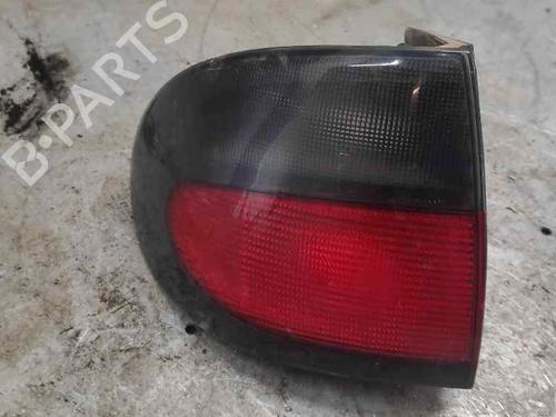 Venstre baglygte RENAULT MEGANE I Classic (LA0/1_) 1.9 dTi (LA08, LA0N, LA0K) (98 hp) 21411265