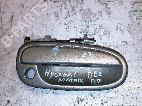 Used Front right exterior door handle HYUNDAI MATRIX (FC) [2001-2010]  21478467
