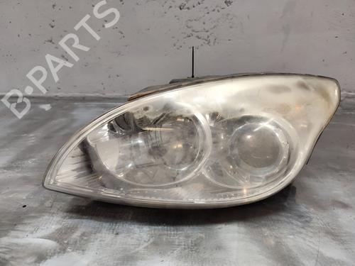 Used Left headlight HYUNDAI i30 (FD) 1.6 CRDi (116 hp) 29146633