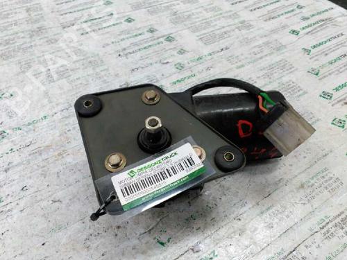 Used Front wiper motor NISSAN SERENA (C23) 2.3 D (75 hp) 21447014
