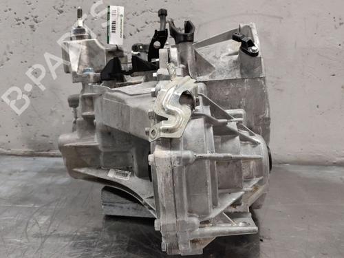 Used Gearbox NISSAN QASHQAI II (J11, J11_) 1.6 dCi (130 hp) 30262975