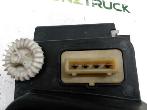 Left headlight SEAT IBIZA II (6K1)  | BP21424940C28 