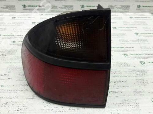 Used Left taillight RENAULT LAGUNA I (B56_, 556_) [1993-2002]  21450147