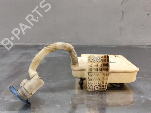 Used Windscreen washer tank Windscreen washer tank VW CADDY III Box Body/MPV (2KA, 2KH, 2CA, 2CH) 2.0 SDI (70 hp) 32849244 32849244