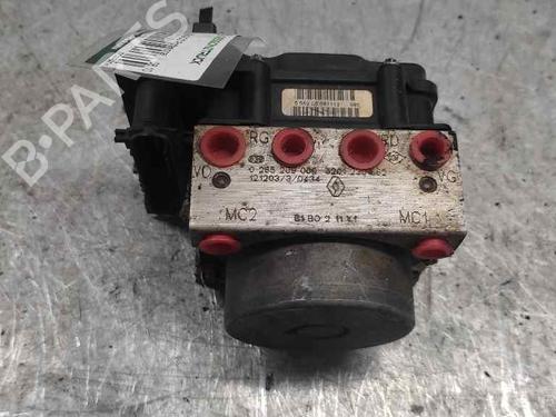Used ABS pump RENAULT KANGOO / GRAND KANGOO II (KW0/1_) [2008-2025]  21412505