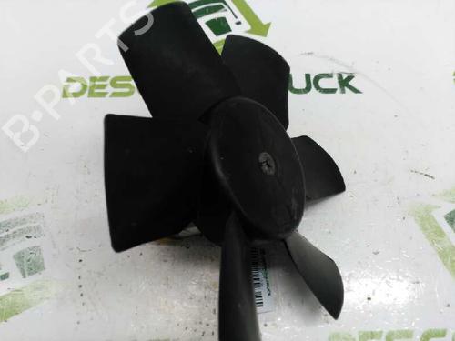 Used Radiator fan AUDI 80 B3 Saloon (893, 894, 8A2) [1986-1991]  21424977
