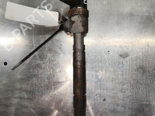 Used Injector MERCEDES-BENZ M-CLASS (W163) ML 400 CDI (163.128) (250 hp) 29244678