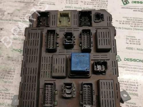 Used Fuse box PEUGEOT 607 (9D, 9U) [2000-2025]  21475275