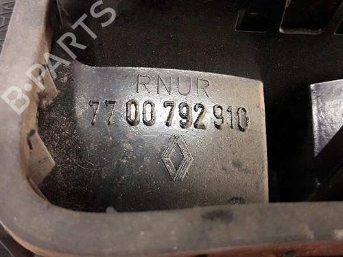 Right taillight RENAULT 21 Saloon (L48_) 1.7 (L481) | BP24679794C35 