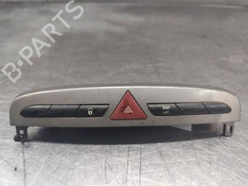 Used Warning switch Warning switch PEUGEOT 308 I (4A_, 4C_) [2007-2016] 21444360 21444360