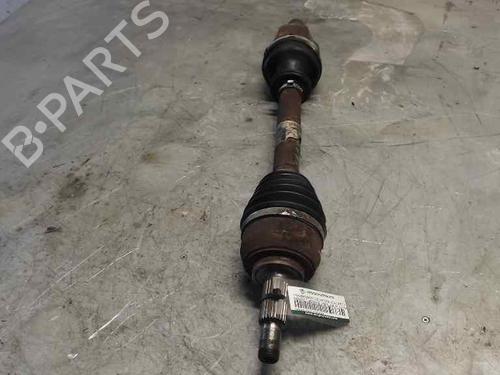Antriebswelle links vorne für RENAULT MEGANE II (BM0/1_, CM0/1_) [2001-2012]  21400647
