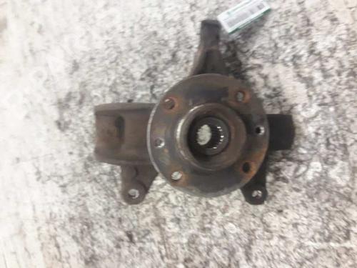 Used Left front steering knuckle RENAULT MEGANE II (BM0/1_, CM0/1_) [2001-2012]  21463147
