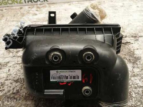 Used Air filter box TOYOTA AURIS (_E18_) [2012-2019]  21474117