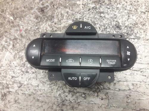 Airco bedieningspaneel KIA CARENS II MPV (FJ) 2.0 CRDi (113 hp) 21467514
