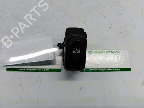 Interrupteur de vitre avant droite RENAULT CLIO II (BB_, CB_) [1998-2016]  21429857