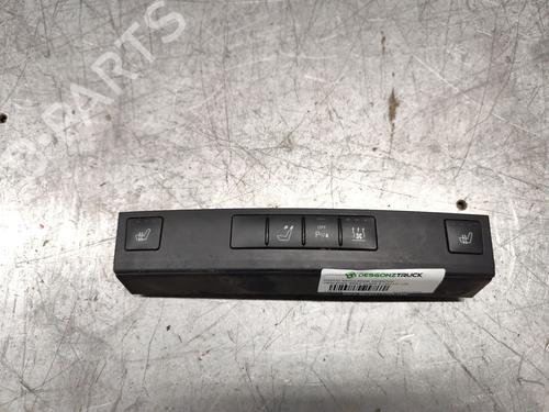 Used Switch MERCEDES-BENZ E-CLASS (W212) [2009-2016]  25794215