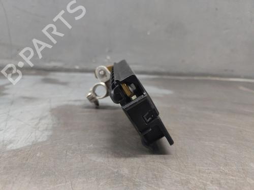 Fuse box VW CRAFTER 30-50 Van (2E_) 2.0 TDI | BP39636983E1 - Image 3